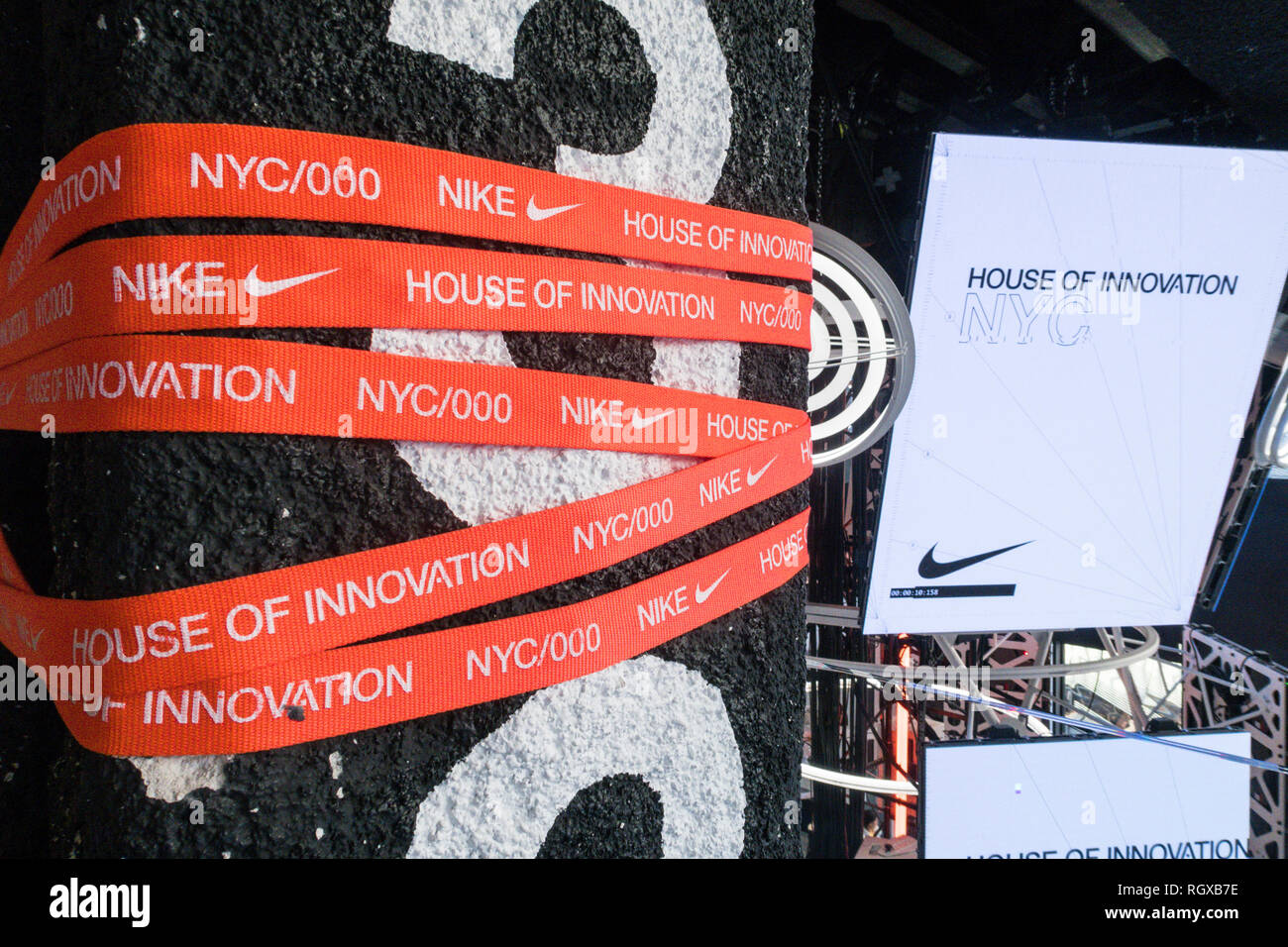 Nike NYC flagship store è sulla Fifth Avenue, New York, Stati Uniti d'America Foto Stock