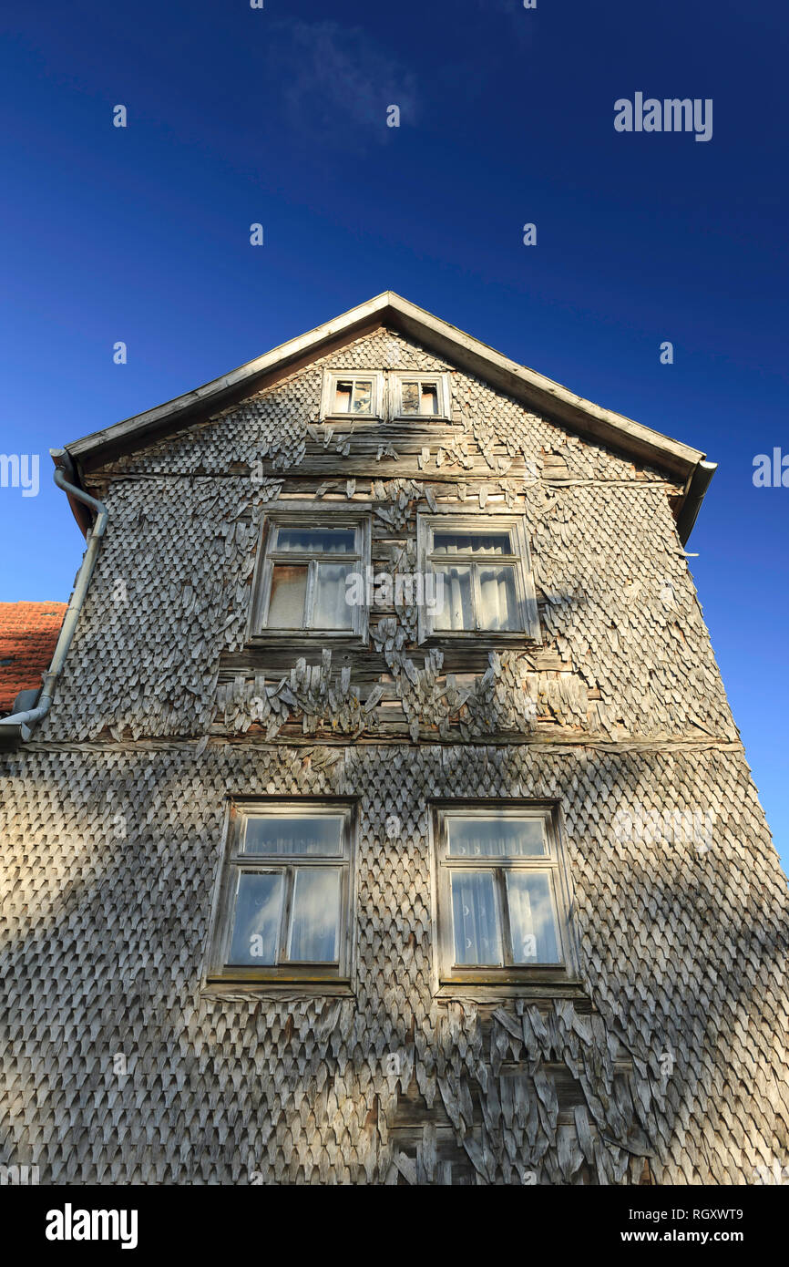 Un fatiscente e ghiaia abbandonate vicino casa Gersfeld, biosfera, Rhoen, Hesse, Baviera, Germania, Europa Foto Stock