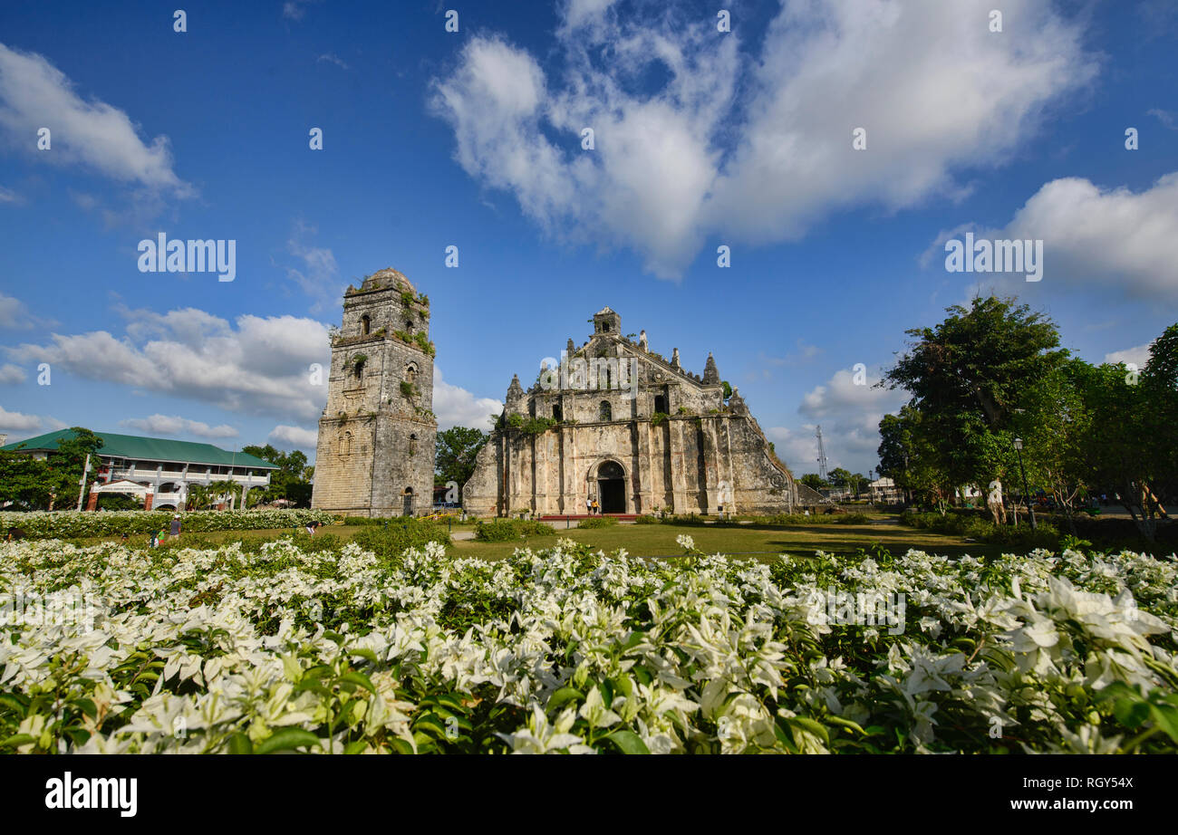 Il Patrimonio mondiale UNESCO Paoay (St. Agostino) Chiesa, Paoay, Ilocos Norte, Filippine Foto Stock