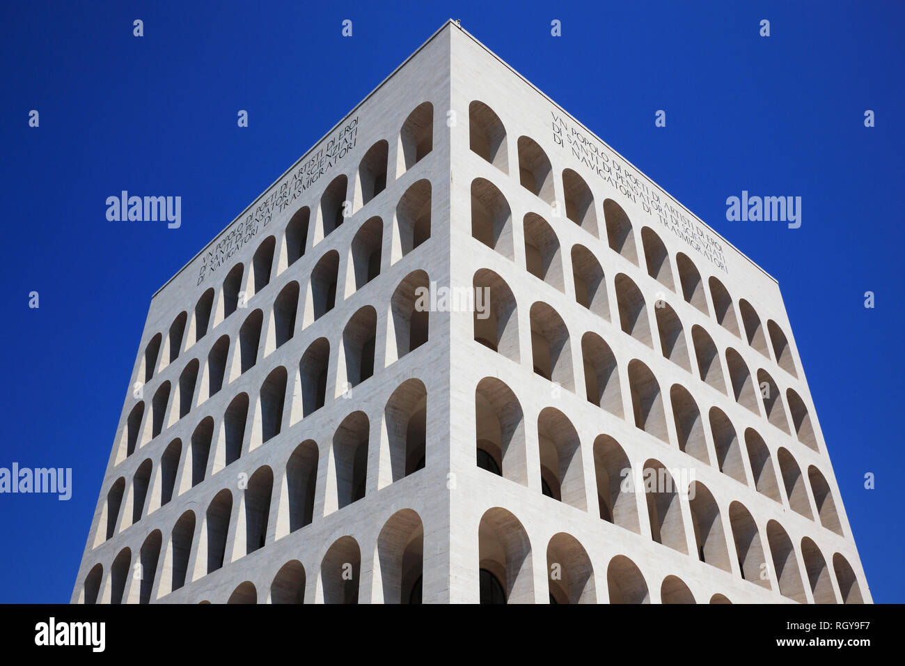 Palazzo della Civilta Italiana, Colosseo Quadrato, auch Palazzo della Civilta del Lavoro, Colosseo quadrato, Esposizione Universale di Roma, Weltausste Foto Stock