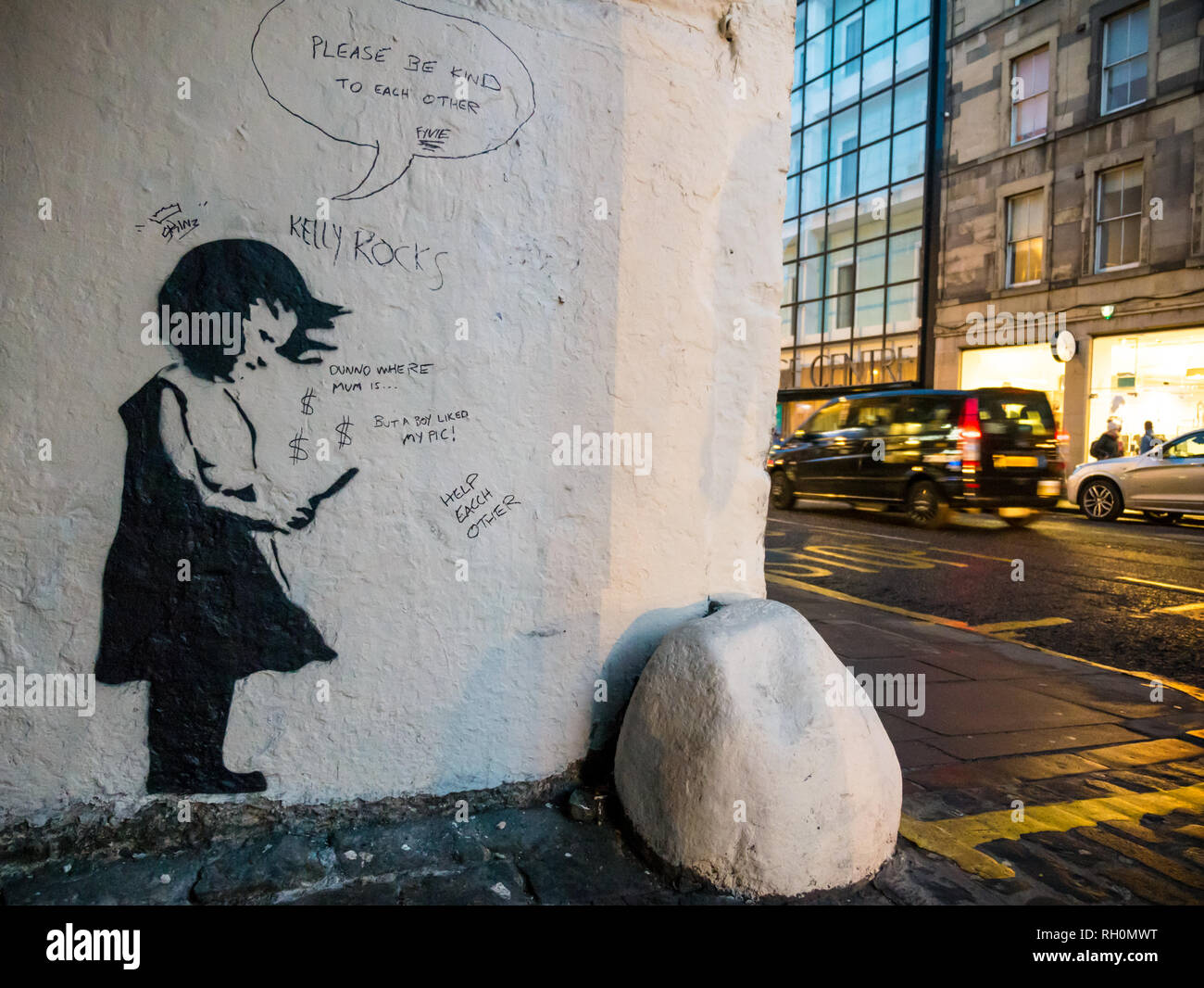 A Graffiti Artwork By Street Artist Banksy Immagini A Graffiti