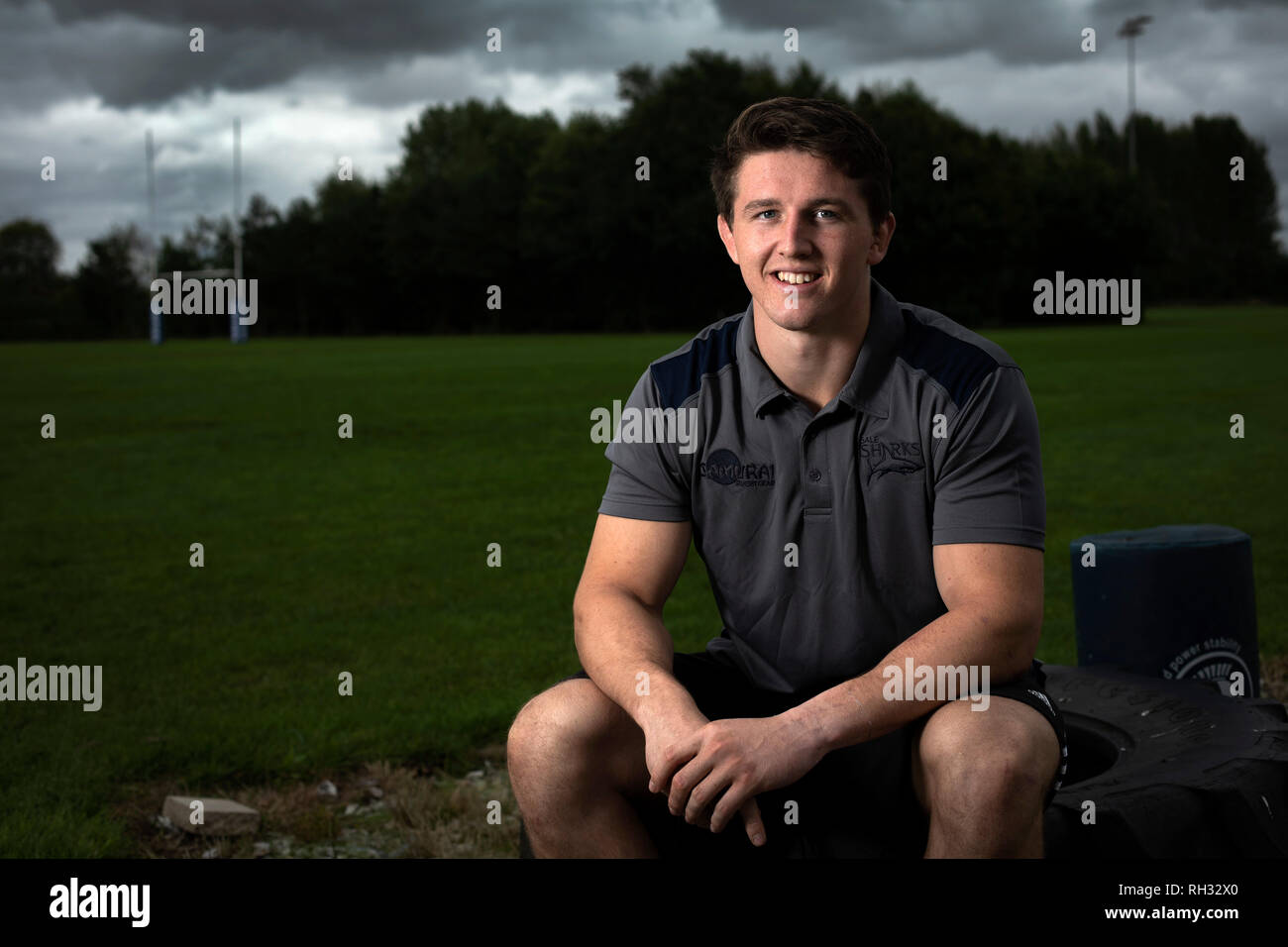 Inghilterra internazionale di rugby union player Tom Curry, raffigurato in vendita gli squali di allenamento, Carrington, Cheshire, il club si gioca per. Foto Stock