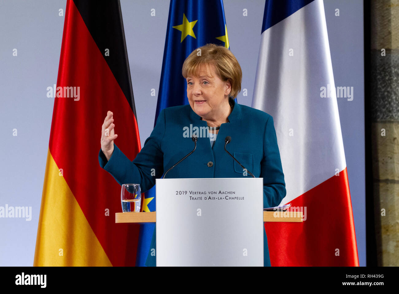 Angela Merkel bei der Erneuerung des deutsch-französischen Freundschaftsvertrages im Rathaus. Aachen, 22.01.2019 Foto Stock