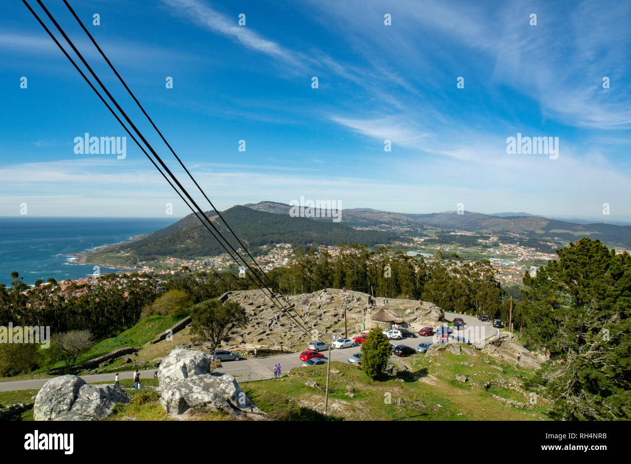 I resti archeologici di antichi insediamenti, citania celtica in Santa Tegla mont, in Galizia, Spagna Foto Stock