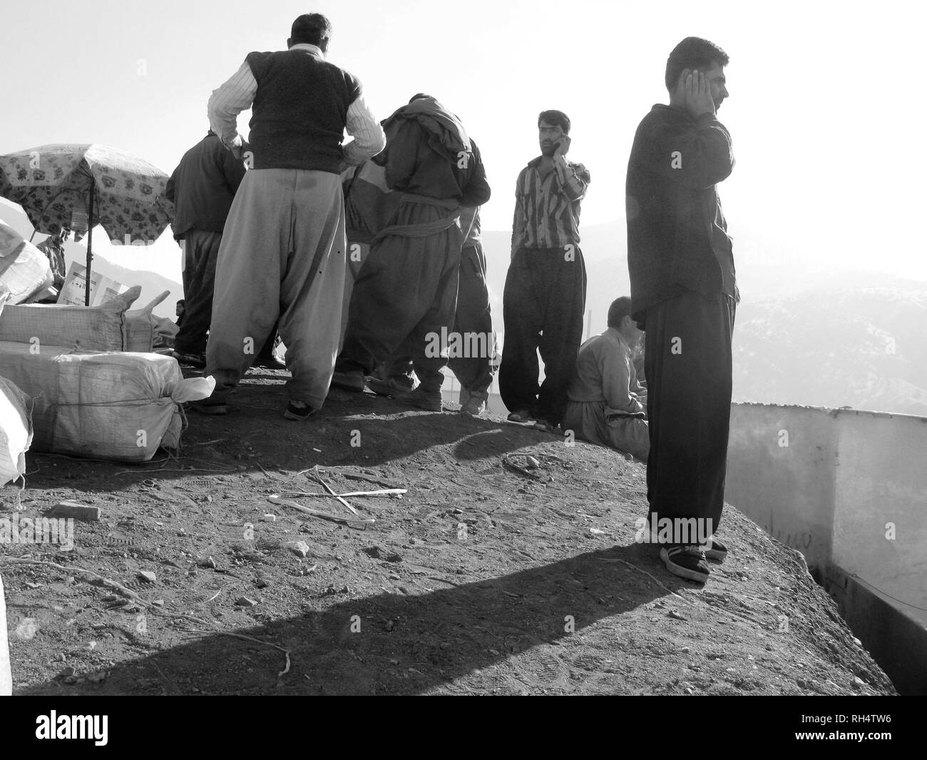 Kulbar, corrieri di frontiera curdi, Iran Foto Stock