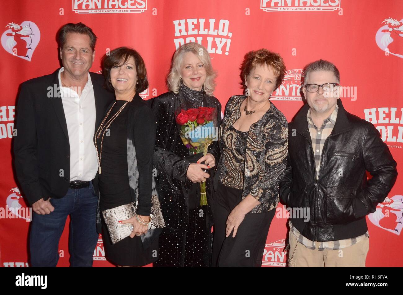 Jimmy Van Patten, Connie Needham, Dianne Kay e Laurie Walters, Adam ricco con gli arrivi di Hello Dolly! Los Angeles apertura notturna, il Teatro Pantages, Los Angeles, CA il 30 gennaio 2019. Foto di: Priscilla concedere/Everett Collection Foto Stock