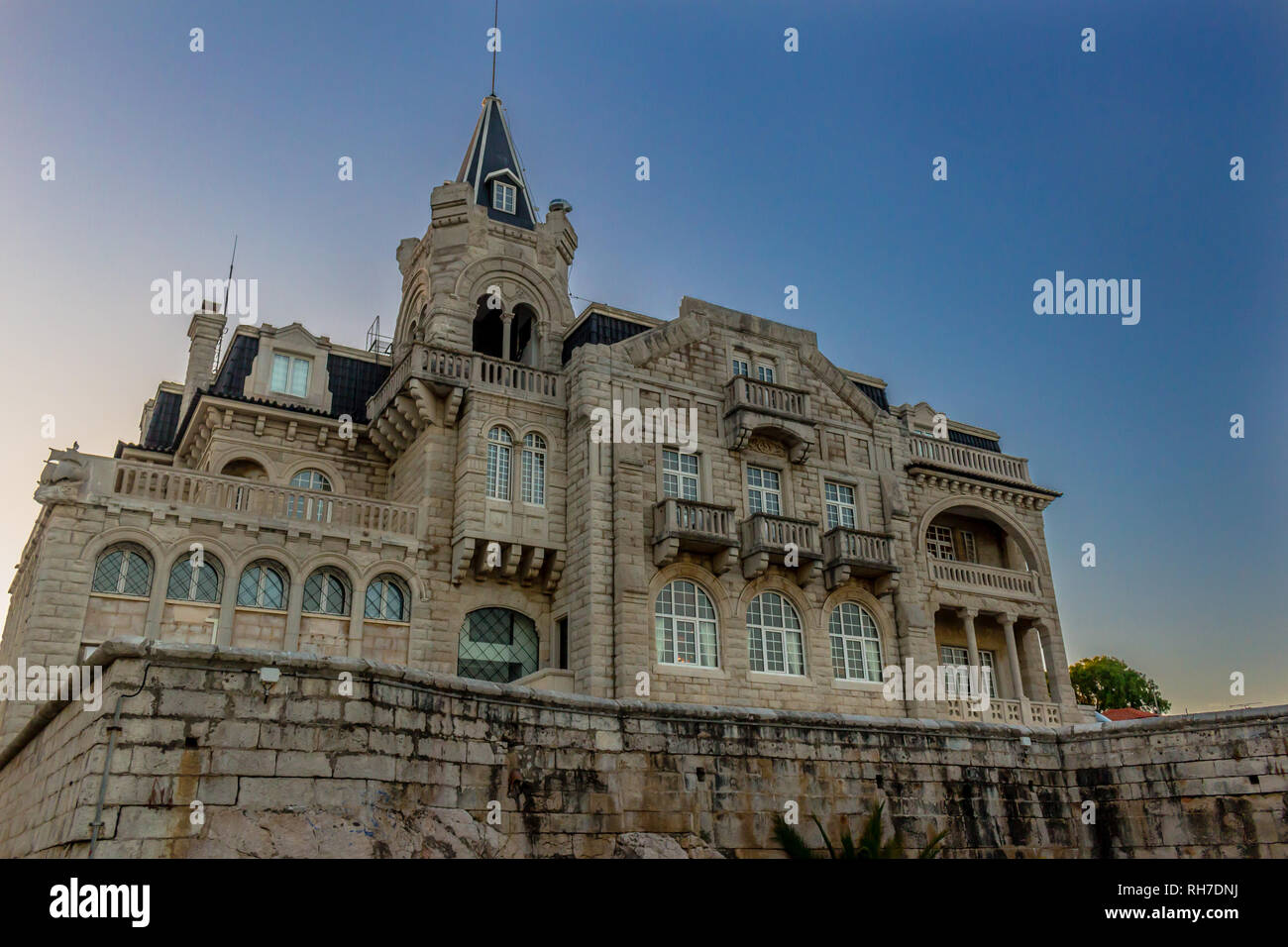 Vecchio edificio, Cascais, Portogallo Foto Stock