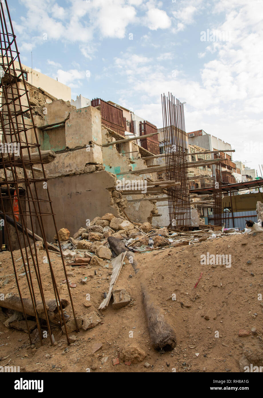 Restauro di una vecchia casa con mashrabiyas in legno di al-Balad trimestre, Mecca provincia, Jeddah, Arabia Saudita Foto Stock