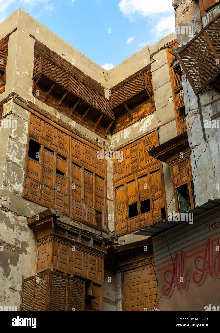 Vecchia casa in legno mashrabiya di al-Balad trimestre, Mecca provincia, Jeddah, Arabia Saudita Foto Stock