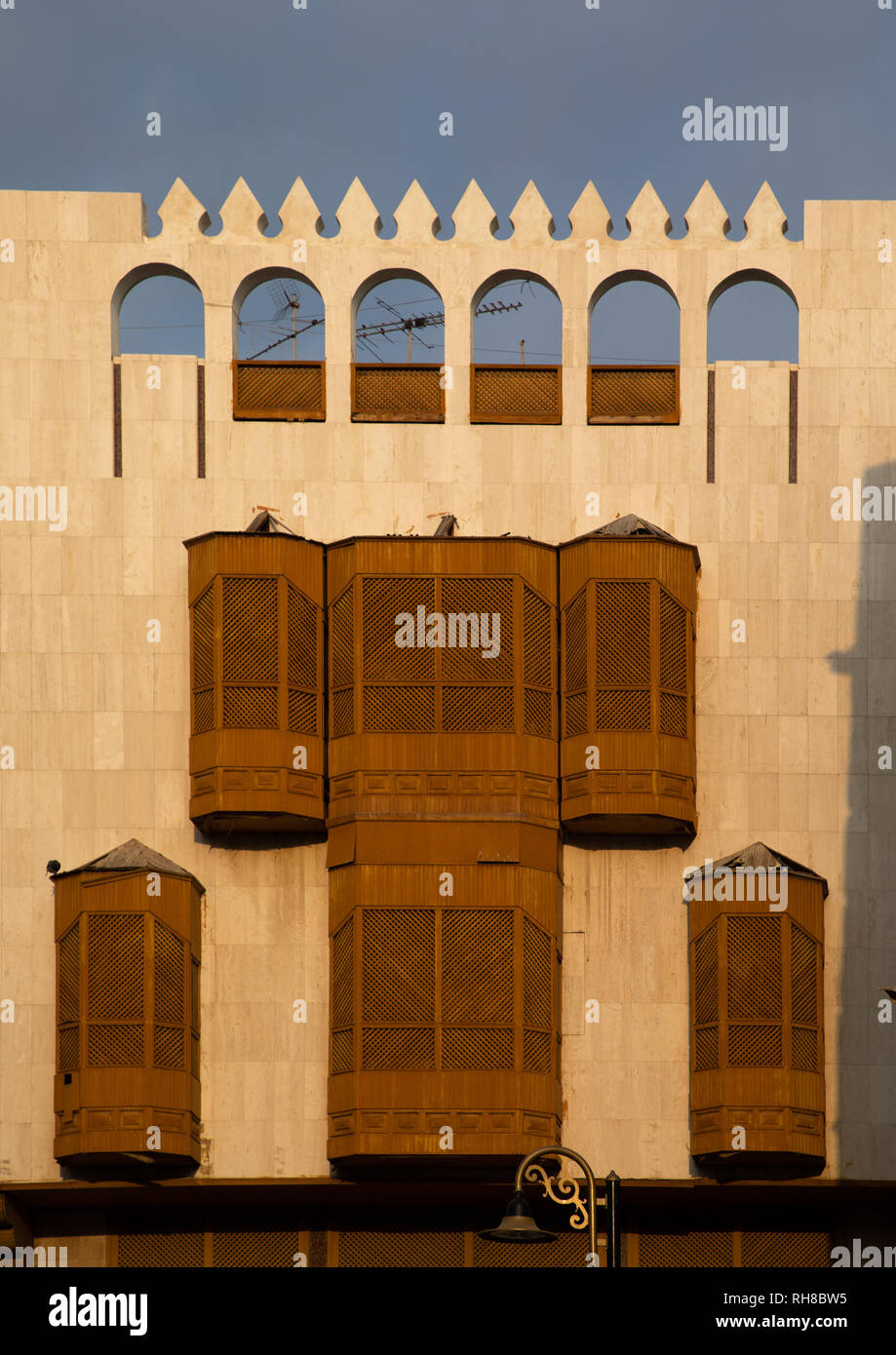 Vecchia casa in legno mashrabiya di al-Balad trimestre, Mecca provincia, Jeddah, Arabia Saudita Foto Stock