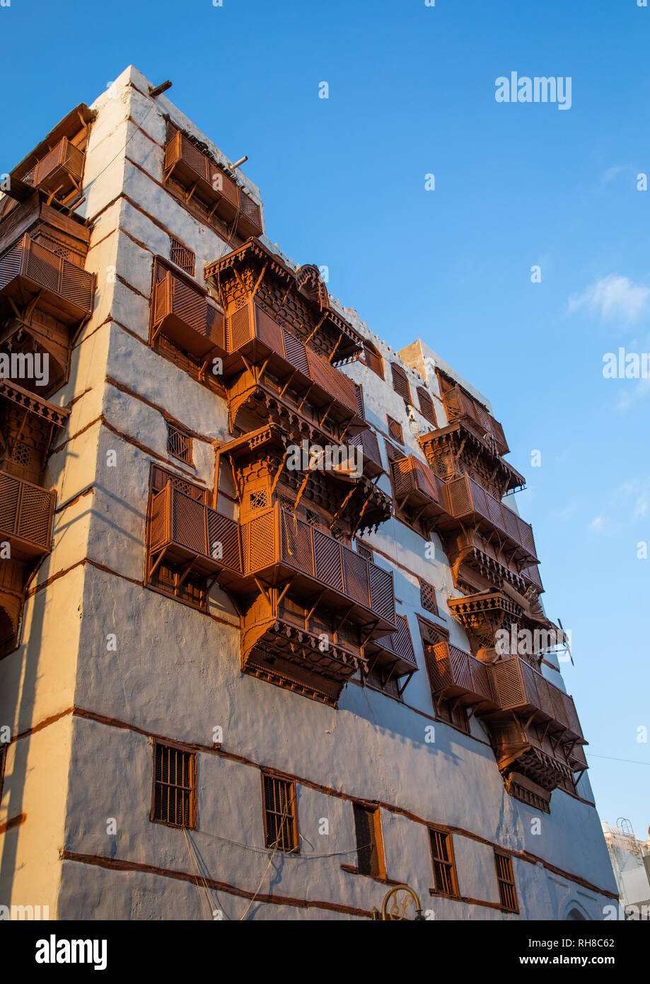 Vecchia casa in legno mashrabiya di al-Balad trimestre, Mecca provincia, Jeddah, Arabia Saudita Foto Stock