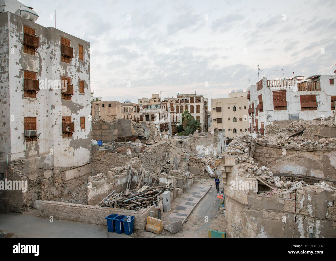 Restauro di una vecchia casa con mashrabiyas in legno di al-Balad trimestre, Mecca provincia, Jeddah, Arabia Saudita Foto Stock