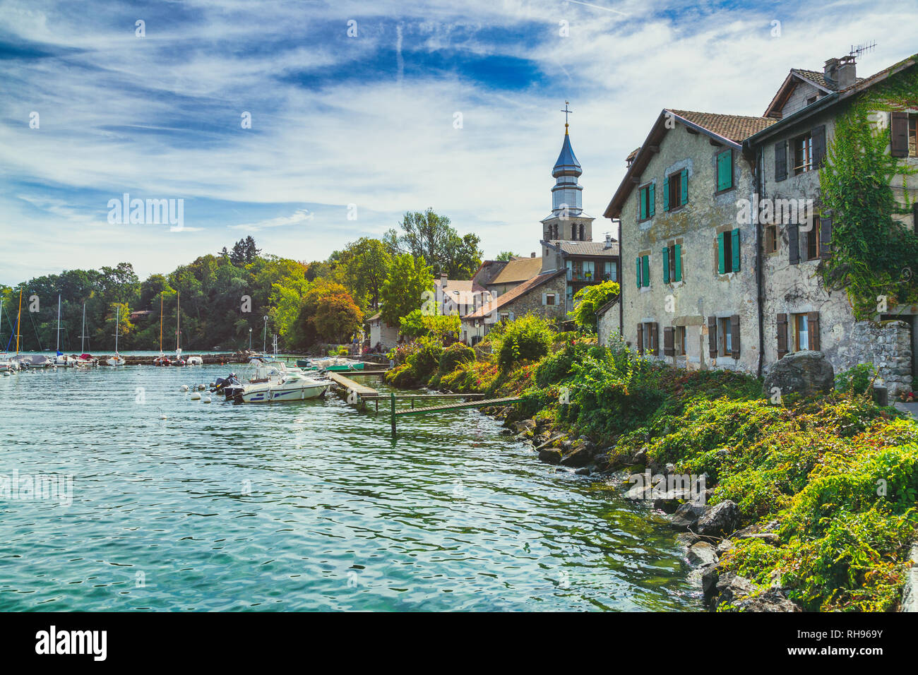 Yvoire cittadina medievale che si affaccia sul Lago di Ginevra, Francia Foto Stock