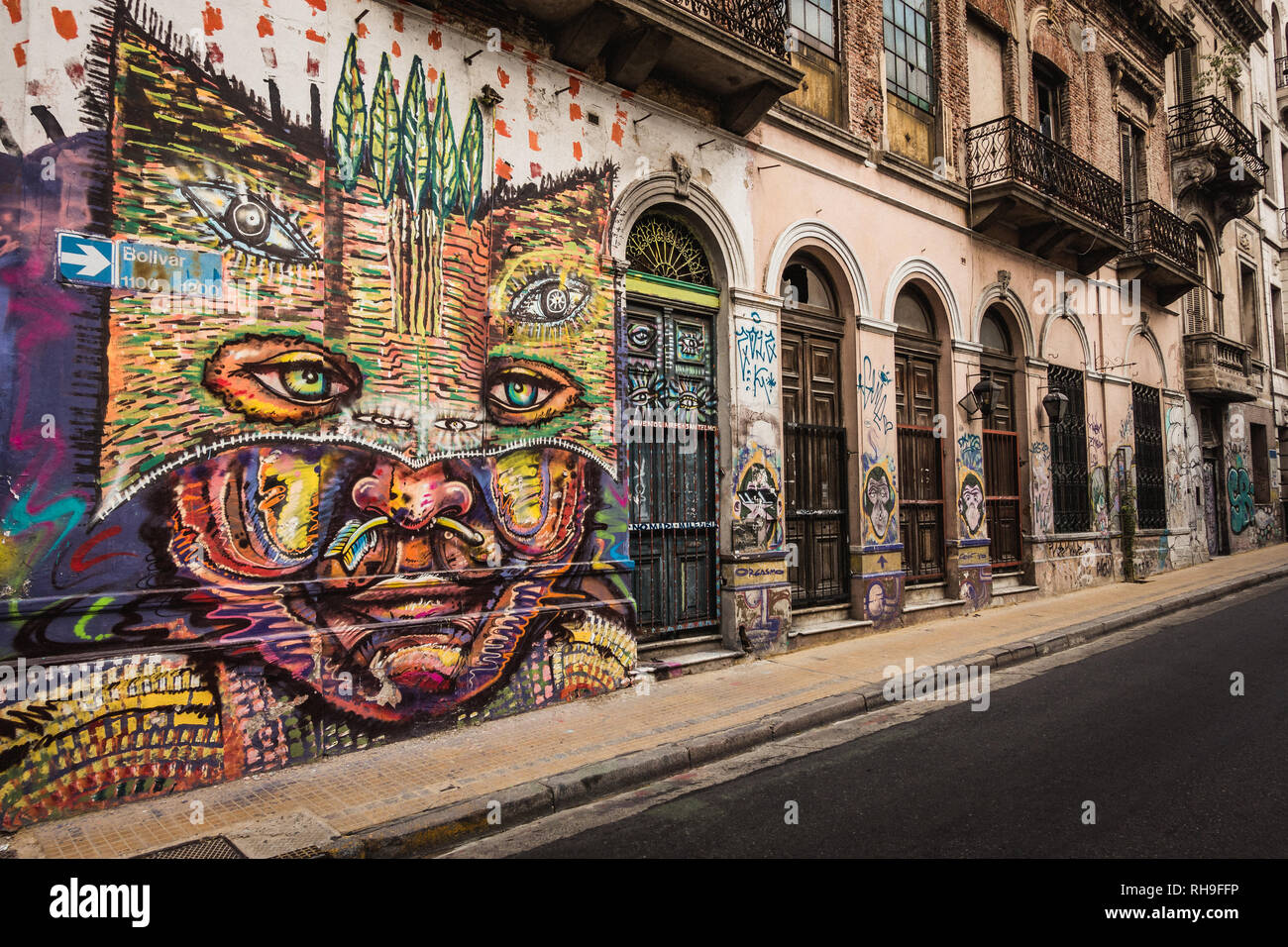 Una bella street nel centro di Buenos Aires Foto Stock