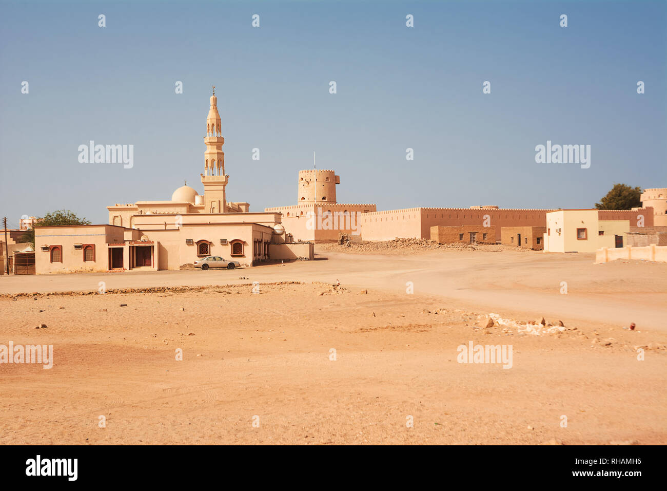Ras Al Hadd Castle e Moschea (Oman) Foto Stock