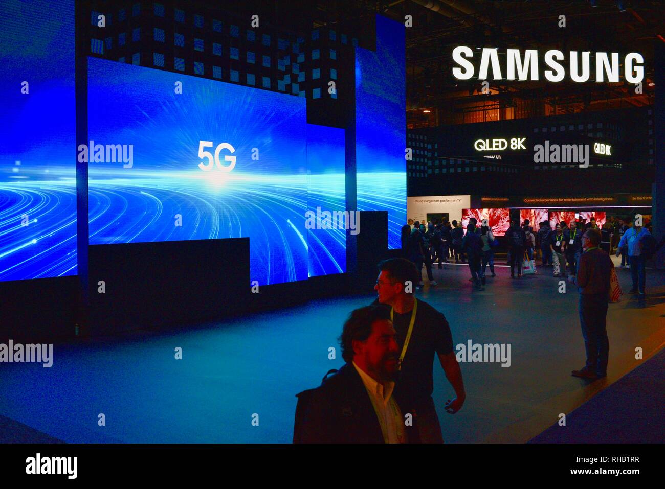 Samsung presentano display stand ingresso, dotate di QLED 8K TV (TV) al CES, il più grande del mondo consumer electronic show di Las Vegas, NV, STATI UNITI D'AMERICA Foto Stock