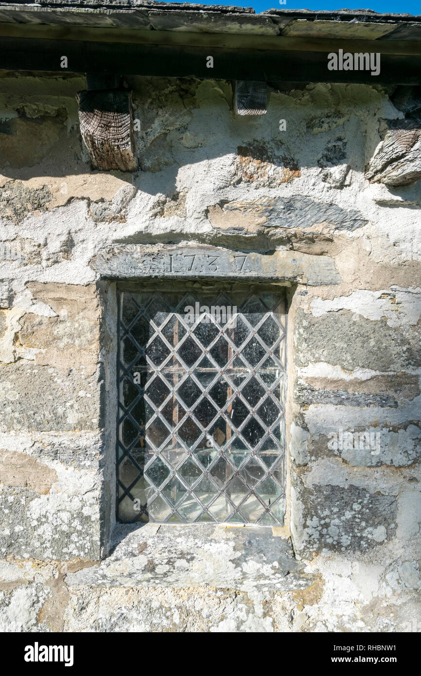 St Rhychwyns' chiesa a Llanrhychwyn vicino Trefriw nel Conwy Valley Galles del Nord il più antico sopravvissuto del VI secolo la struttura della chiesa in Galles Foto Stock