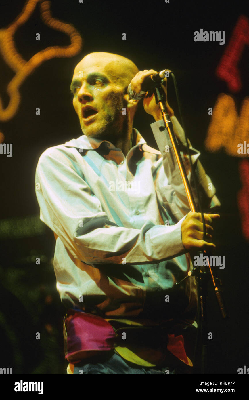 I R.E.M. Rock americano di gruppo con Michael Stipe nel 1999. Foto: Martin Norris Foto Stock