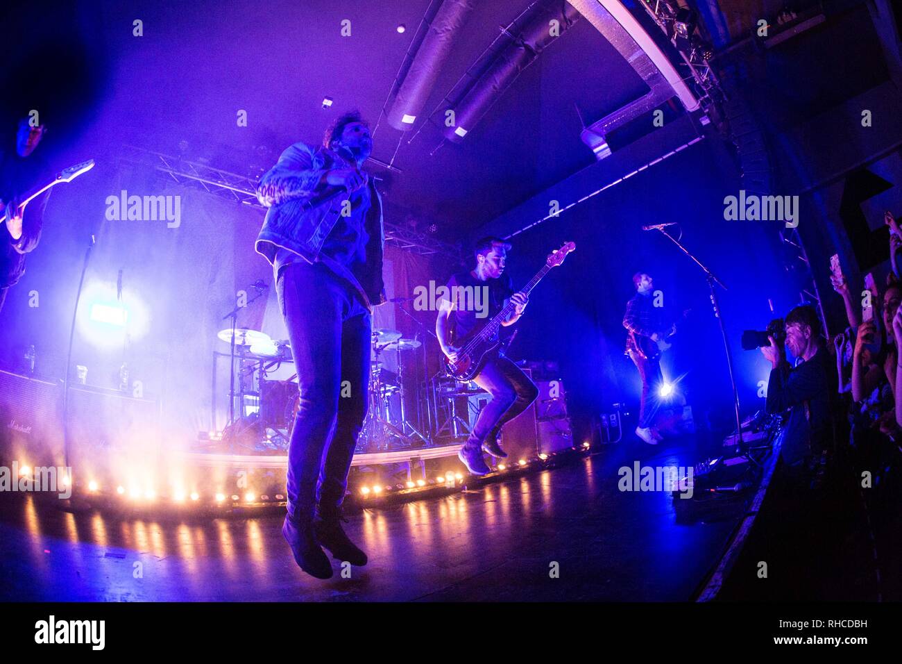 Milano, Italia. Il 1 febbraio 2019. Milano 1 febbraio 2019 Si Me a sei vivono a Santeria Social Club © Roberto Finizio / Alamy Live News Foto Stock