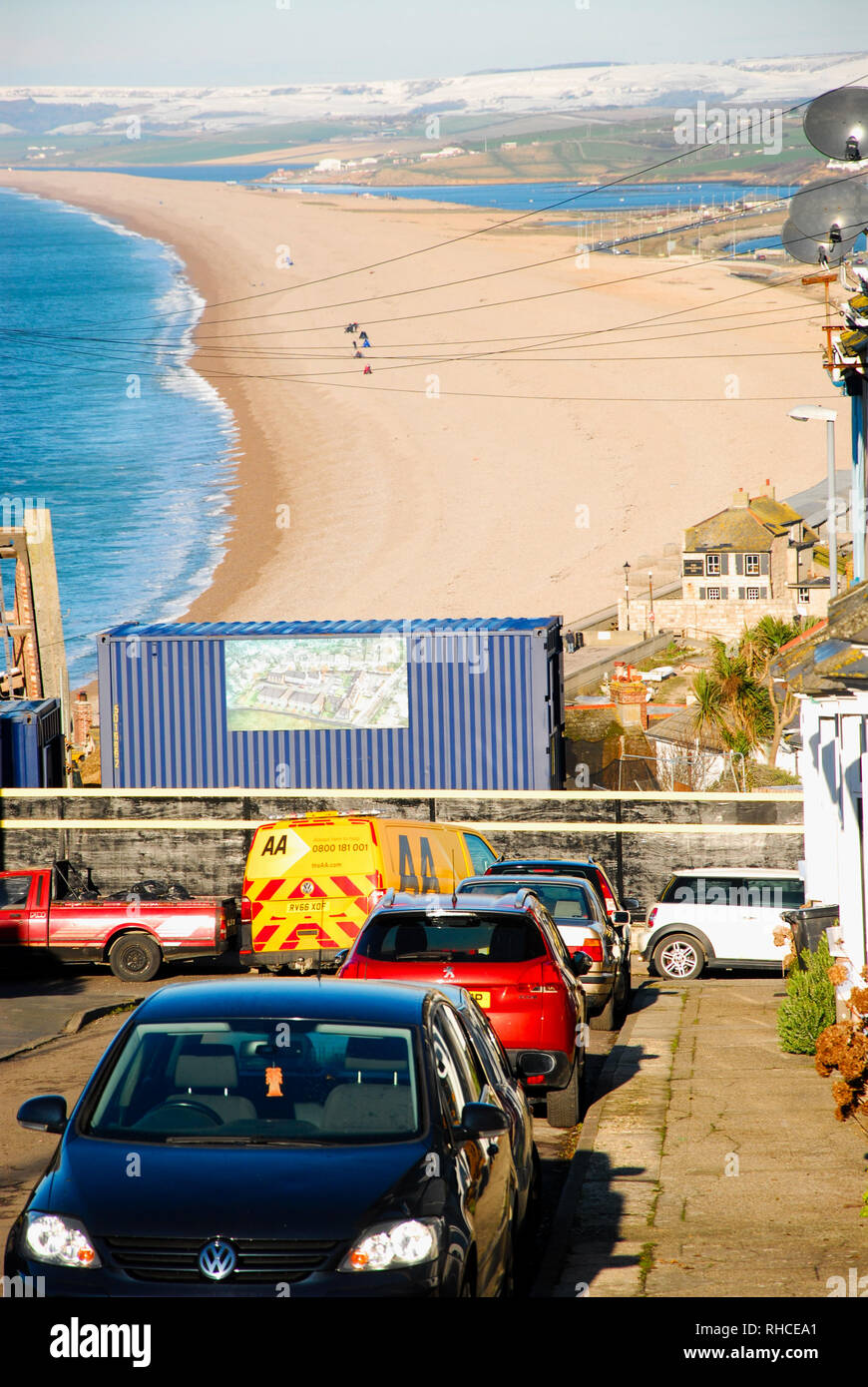 Isola di Portland, Dorset. Isola di Portland. 2° febbraio 2019. Pattuglia di AA-uomo frequenta per avviare una macchina con una batteria piatta in Fortuneswel, dopo una fredda notte sull'isola di Portland nel Dorset Credito: stuart fretwell/Alamy Live News Foto Stock