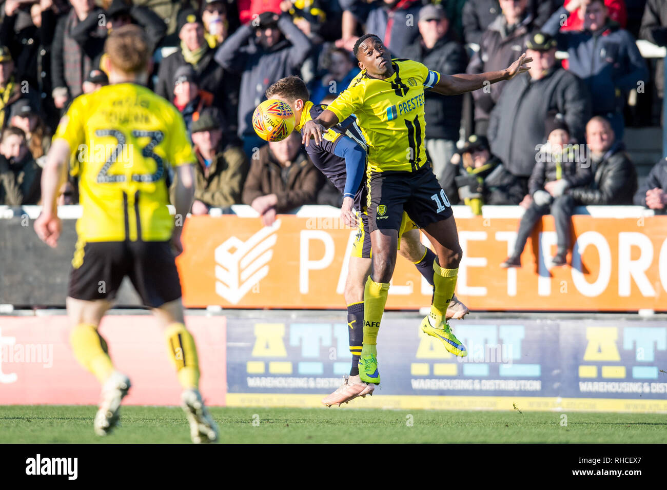 Burton upon Trent, Regno Unito. 2° febbraio 2019. Lucas Akins di Burton Albion durante il cielo EFL scommettere League 1 match tra Burton Albion e Oxford Regno alla Pirelli Stadium, Burton upon Trent, in Inghilterra il 2 febbraio 2019. Foto di Matteo Buchan. Solo uso editoriale, è richiesta una licenza per uso commerciale. Nessun uso in scommesse, giochi o un singolo giocatore/club/league pubblicazioni. Credit: UK Sports Pics Ltd/Alamy Live News Foto Stock