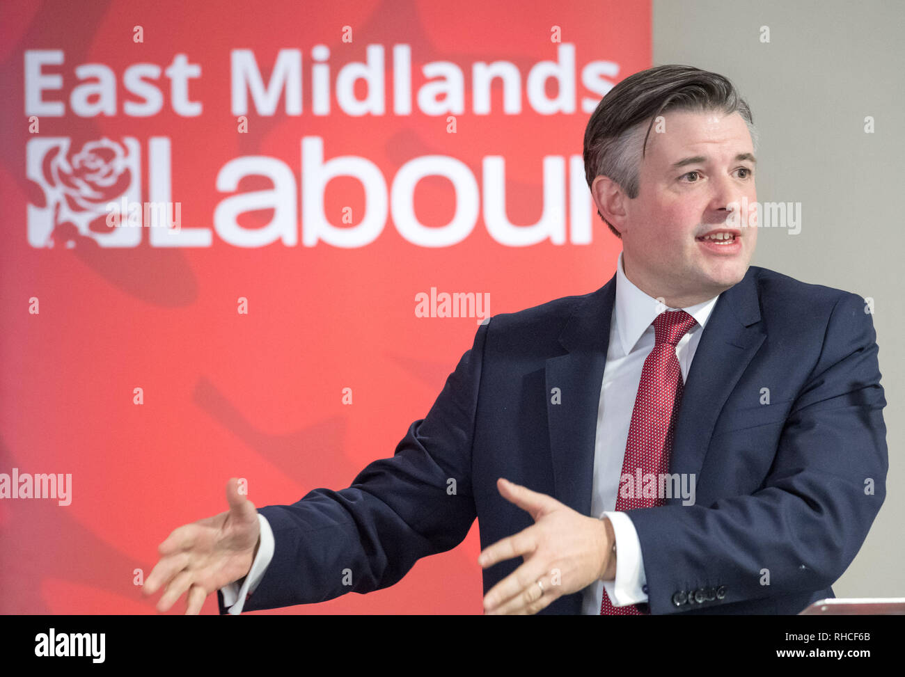 Nottinghamshire, Inghilterra, Regno Unito. 2° febbraio 2019. East Midlands Labour Party Conference 2019, Nottingham, Nottinghamshire, Inghilterra, Regno Unito. 2a. Febbraio, 2019. Lavoro ombra del Segretario di Stato per la salute e la cura sociale Jon Ashworth p.f. discutendo il Partito laburista della politica sul Servizio Sanitario Nazionale con i membri del partito alla East Midlands Labour Party Conference 2019. Alan Beastall/Alamy Live News Foto Stock