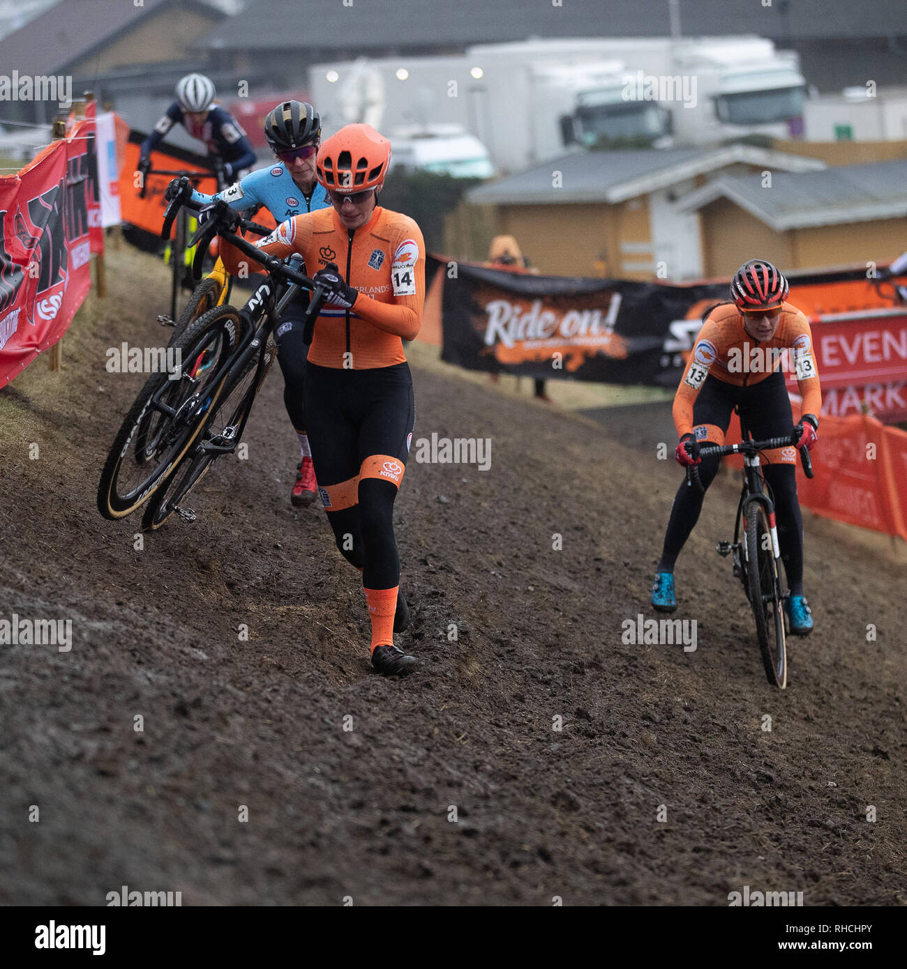 2° febbraio 2019. Bogense, Danimarca Worldchampionships Cyclecross Marianne Vos, Lucinda Brand Credit: arancione foto vof/Alamy Live News Foto Stock
