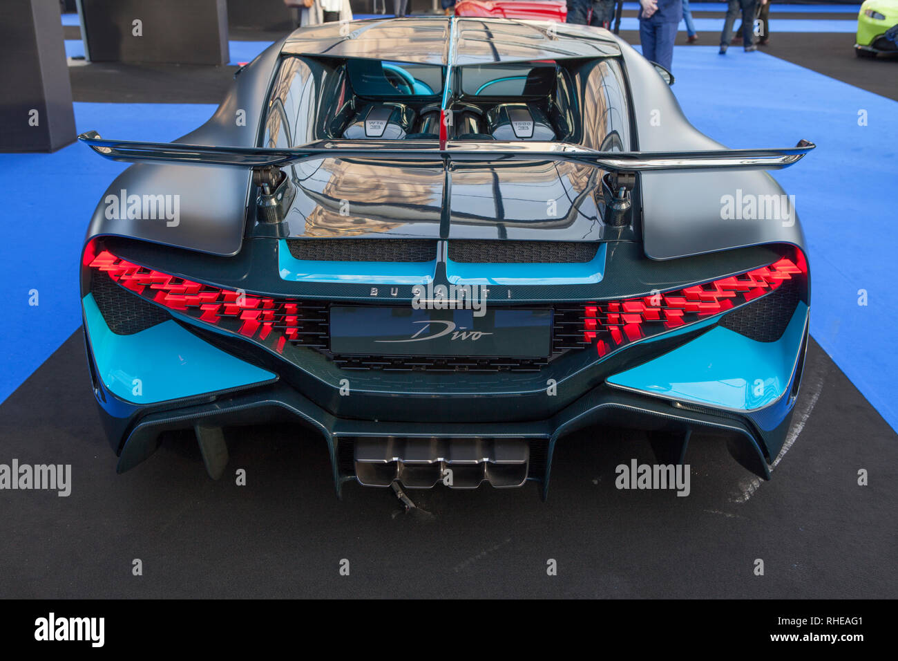 Molti di Concept car e il design sono stati presentati in tale da invalidarne in Parigi o aveva l elezione delle auto più bella dell'anno. Foto Stock