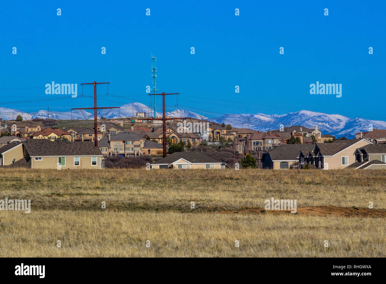 Recentemente costruito di suddivisione del Rocky Mountain Front al di fuori di Castle Rock, Colorado Foto Stock