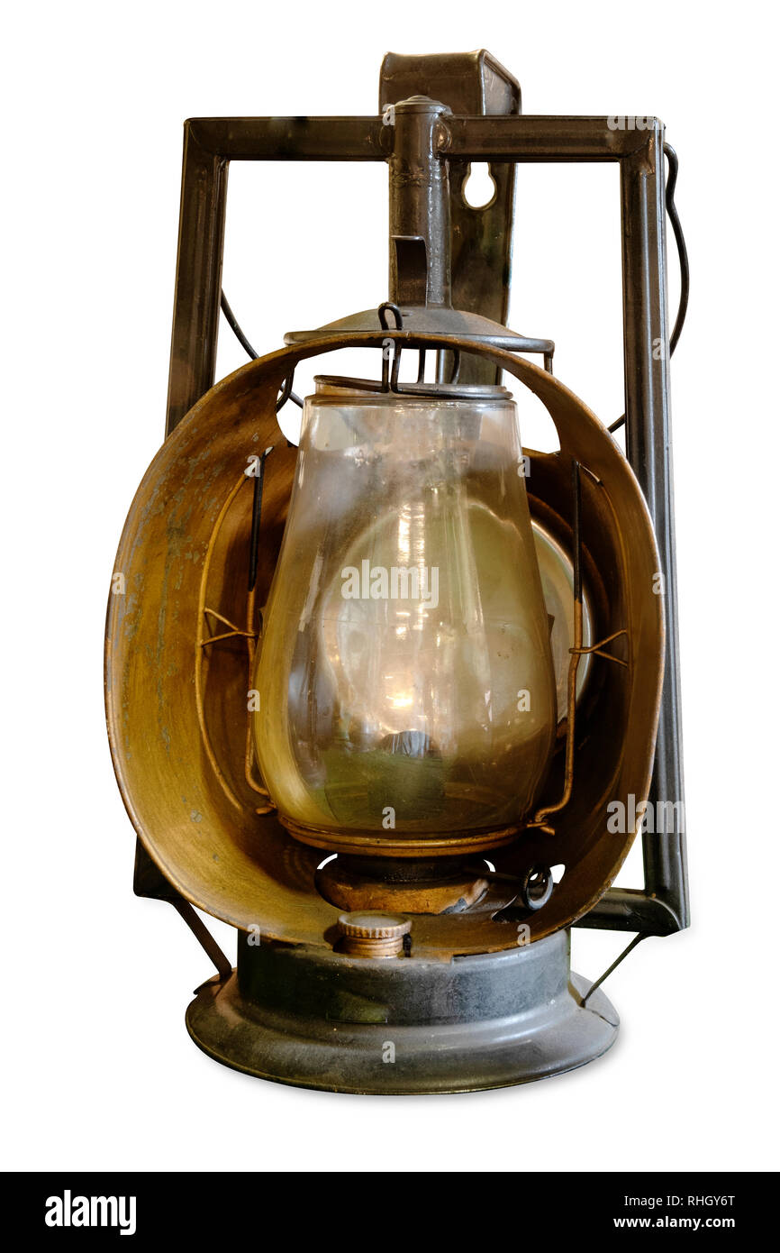 Uomo del freno o del cantiere uomo railroad lanterna per la segnalazione in condizioni di luce scarsa, sfondo bianco, tracciato di ritaglio Foto Stock