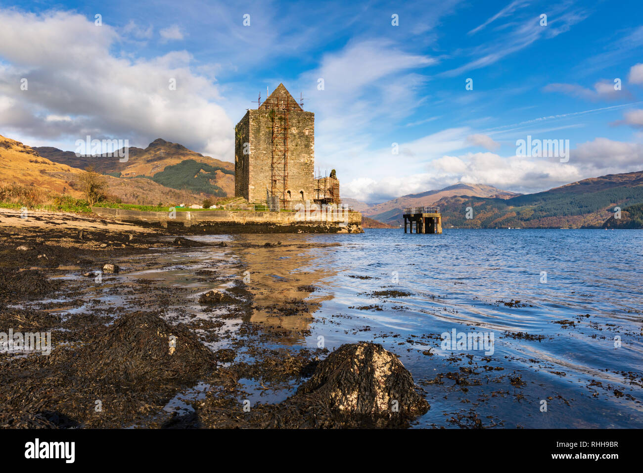 Il castello di Michael Carrick sul Loch Goil in Scozia. Foto Stock