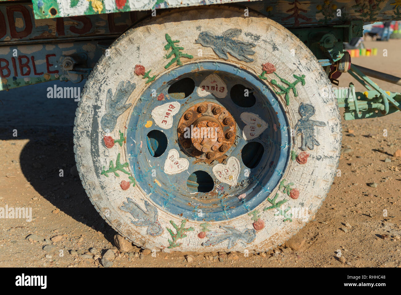 Decorate carrello pneumatico alla salvezza di montagna, CALIFORNIA, STATI UNITI D'AMERICA Foto Stock