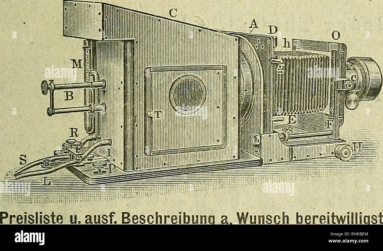 . Biologisches Zentralblatt. Biologia. Vierundzwanzig Nummern bilden einen Band. Preis des Bandes 20 Mark. Zu beziehen durch alle Buchhandlungen und Postanstalten. XXIII. Bd. 15. Oktober 1903. M21. J] Leipzig. Verlag von Georg Thieme. Babensteinplatz 2.. Neue u. ausf. E. risalti - Apparate fÃ¼r wissenschaftliche Zwecke construirt von Dr. W. Behrens. Die Apparate nach neuem Typus gebaut, fast ganz aus Aluminium, daher sehr leicht. Alle rego- lirungsvorrichtungen â ausserhalb der fotocamera, Kalkliehtbrenner und elektr. Handregulator sind neue eigenartige Constructionen. Con- densor 3theilig, SEH Foto Stock