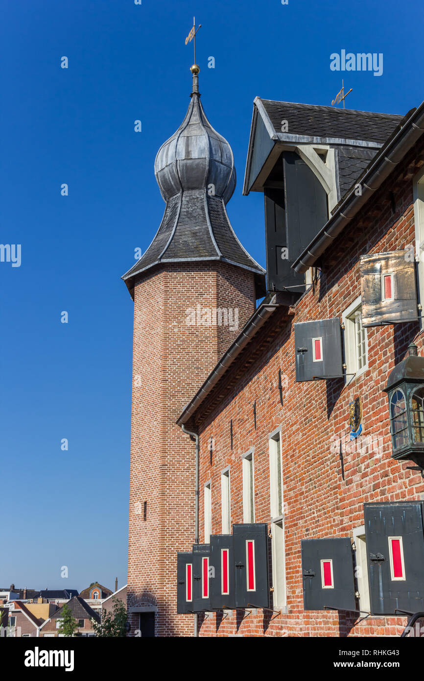 La facciata e la torre del castello di Coevorden, Paesi Bassi Foto Stock