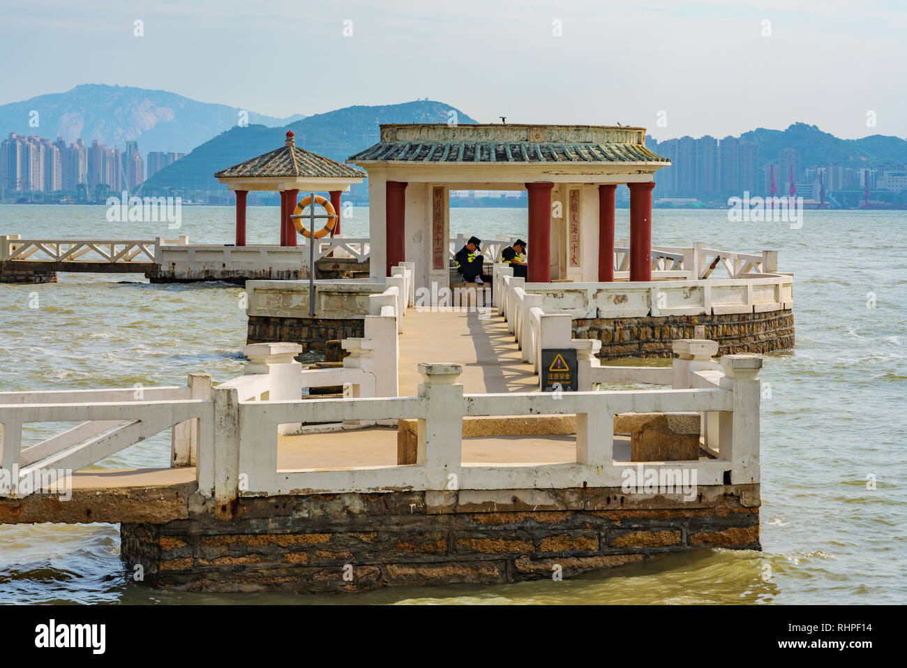 XIAMEN, Cina - 12 ottobre: si tratta di un molo costiere nel giardino Shuzhuang una storica meta di viaggio in Isola di Gulangyu su ottobre 12, 2018 a Xiamen Foto Stock