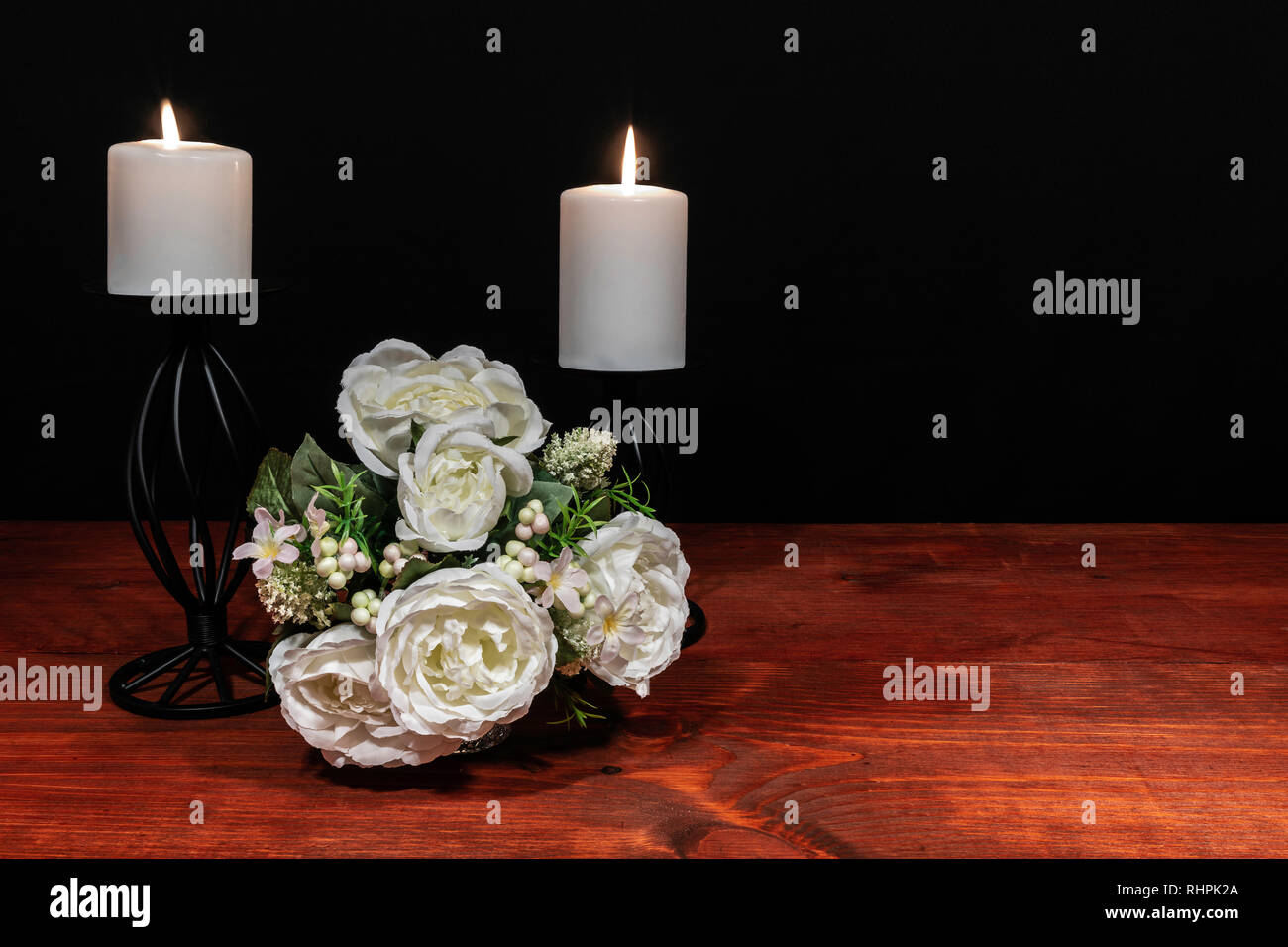 2x schiuma Floreale Cuori Fiori Bouquet/Display/Supporto Decorazione Di Nozze/Compleanno 
