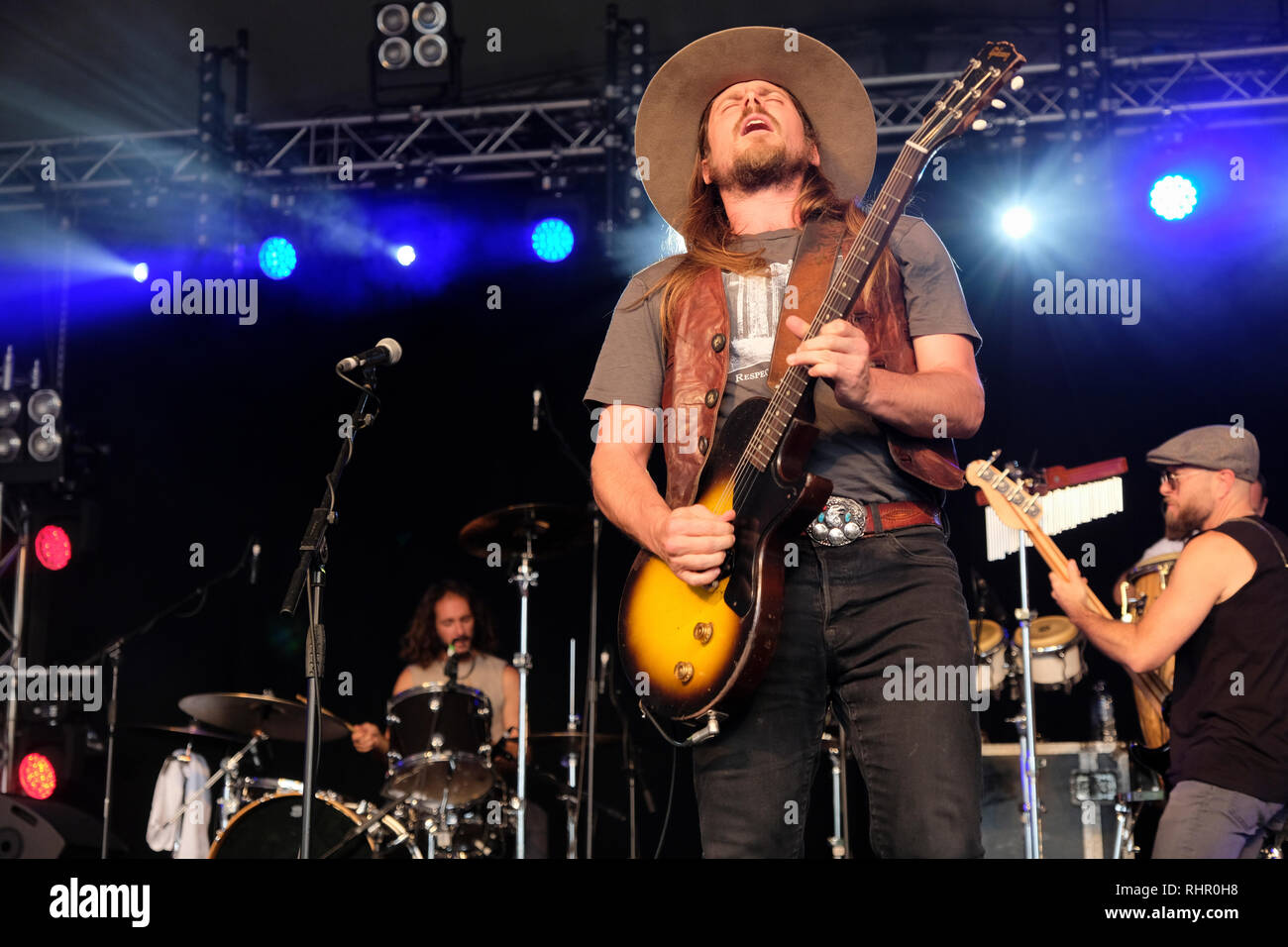 Lukas Nelson effettuando al Cornbury Music Festival, grande Tew, Oxfordshire, Regno Unito. Luglio 13, 2018 Foto Stock