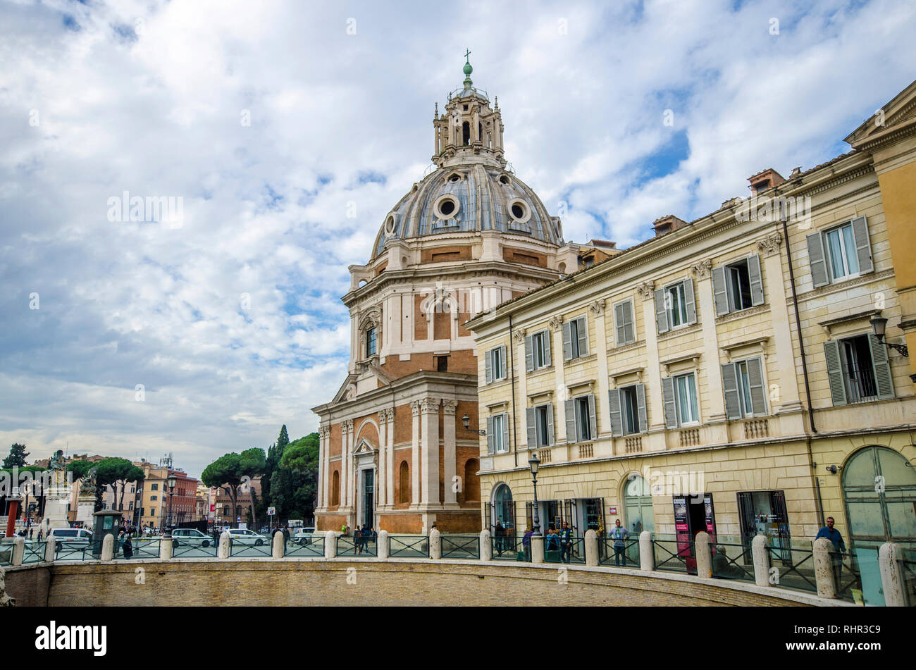 La Chiesa del Santissimo Nome di Maria al Foro Traiano (Santissimo Nome di Maria al Foro Traiano) in Roma, Italia Foto Stock
