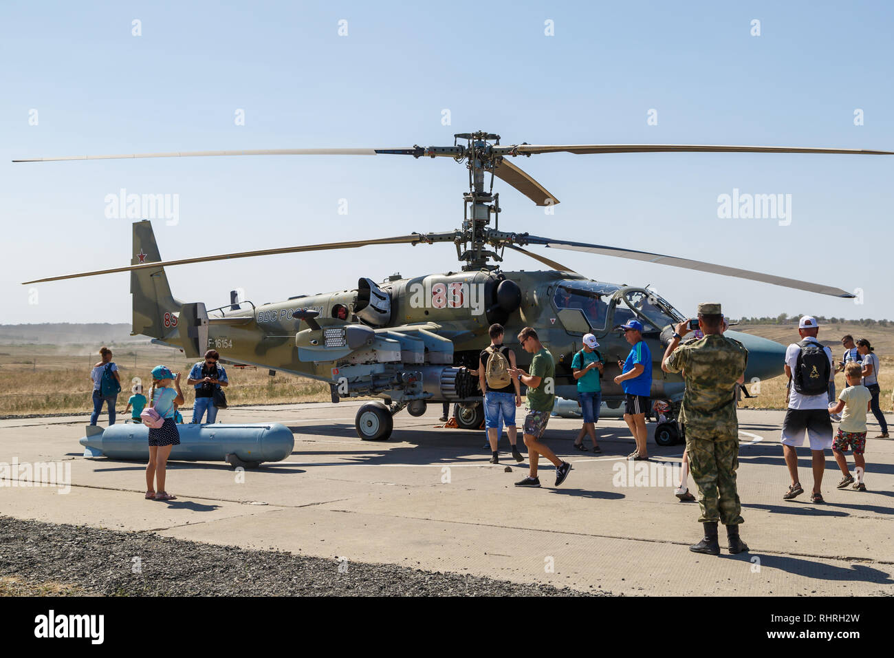 Militare Internazionale forum tecnico esercito-2018. Serbatoio di volo Ka-52 Alligator è un elicottero per la distruzione di carri armati e veicoli blindati in bat Foto Stock