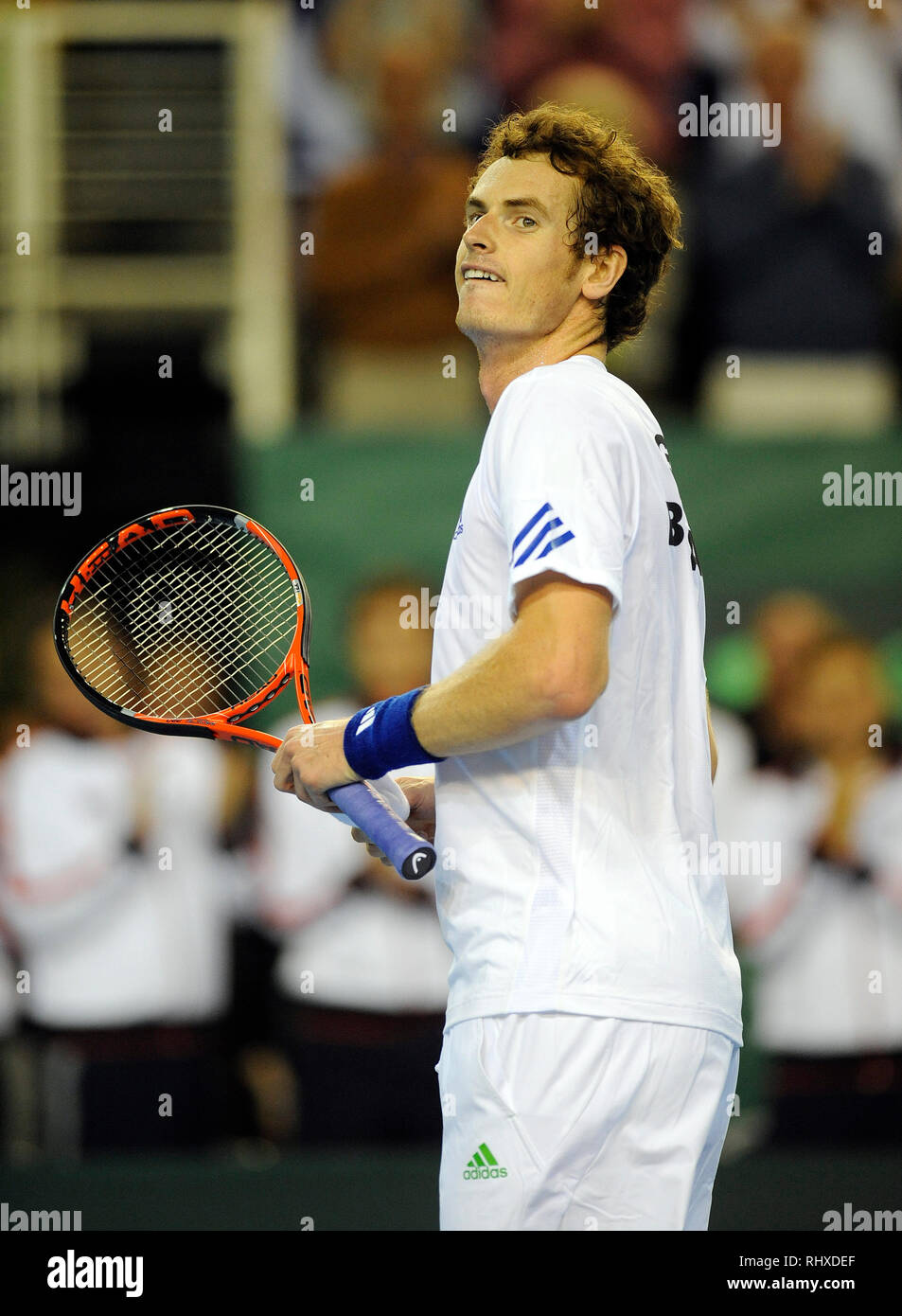 Davis Cup Tennis a Braehead Arena. Andy Murray (GB) v Laurent Bram (LUX) Andy Murray celebra la sua vittoria. Foto: Lenny Warren / Warren Media 07860 Foto Stock