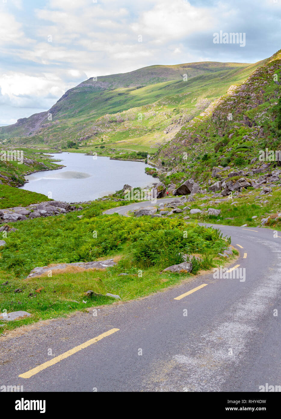 Gap di Dunloe nel Macgillycuddy Reeks di montagne, nella contea di Kerry, Irlanda Foto Stock