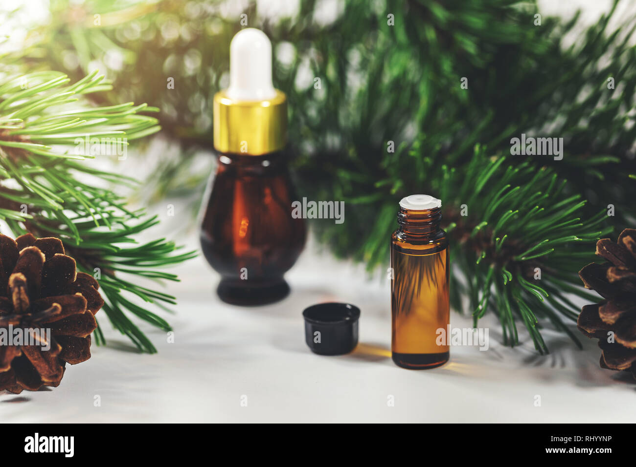 Oli essenziali - a base di erbe della medicina alternativa Foto Stock
