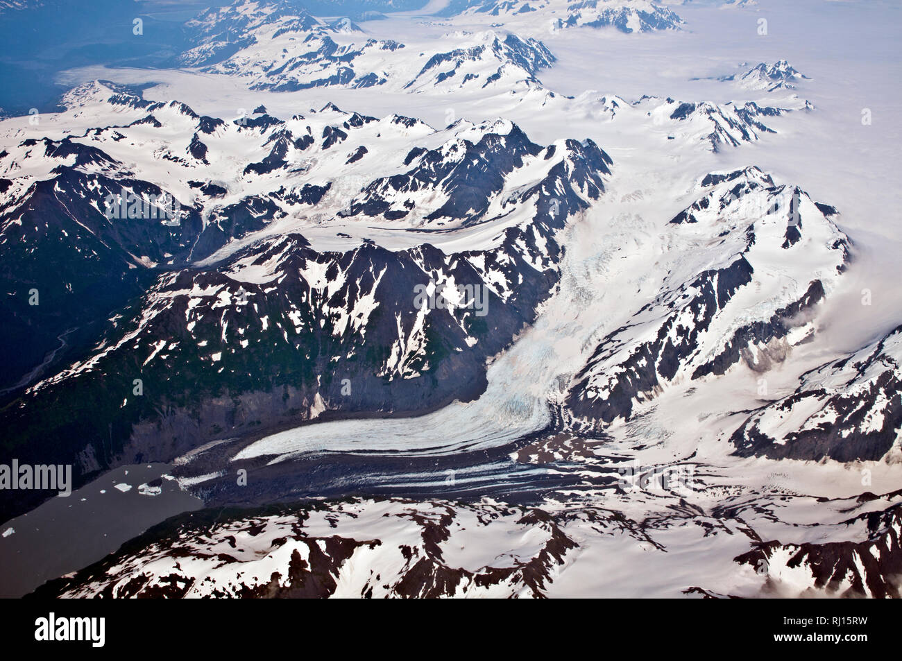 Vista aerea su Alaska montagne e ghiacciai Foto Stock