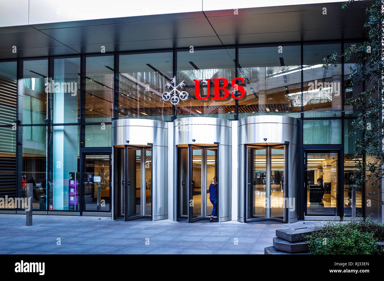 UBS di Londra 5 Broadgate nella città di Londra - i nuovi uffici di UBS, progettato dagli architetti rendono Ken Shuttleworth e aperto nel 2016 Foto Stock
