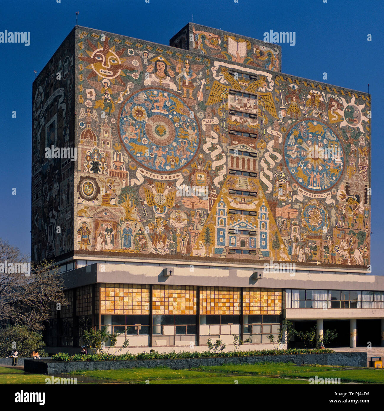 Edificio della Biblioteca centrale, UNAM, Città del Messico, Messico Foto Stock