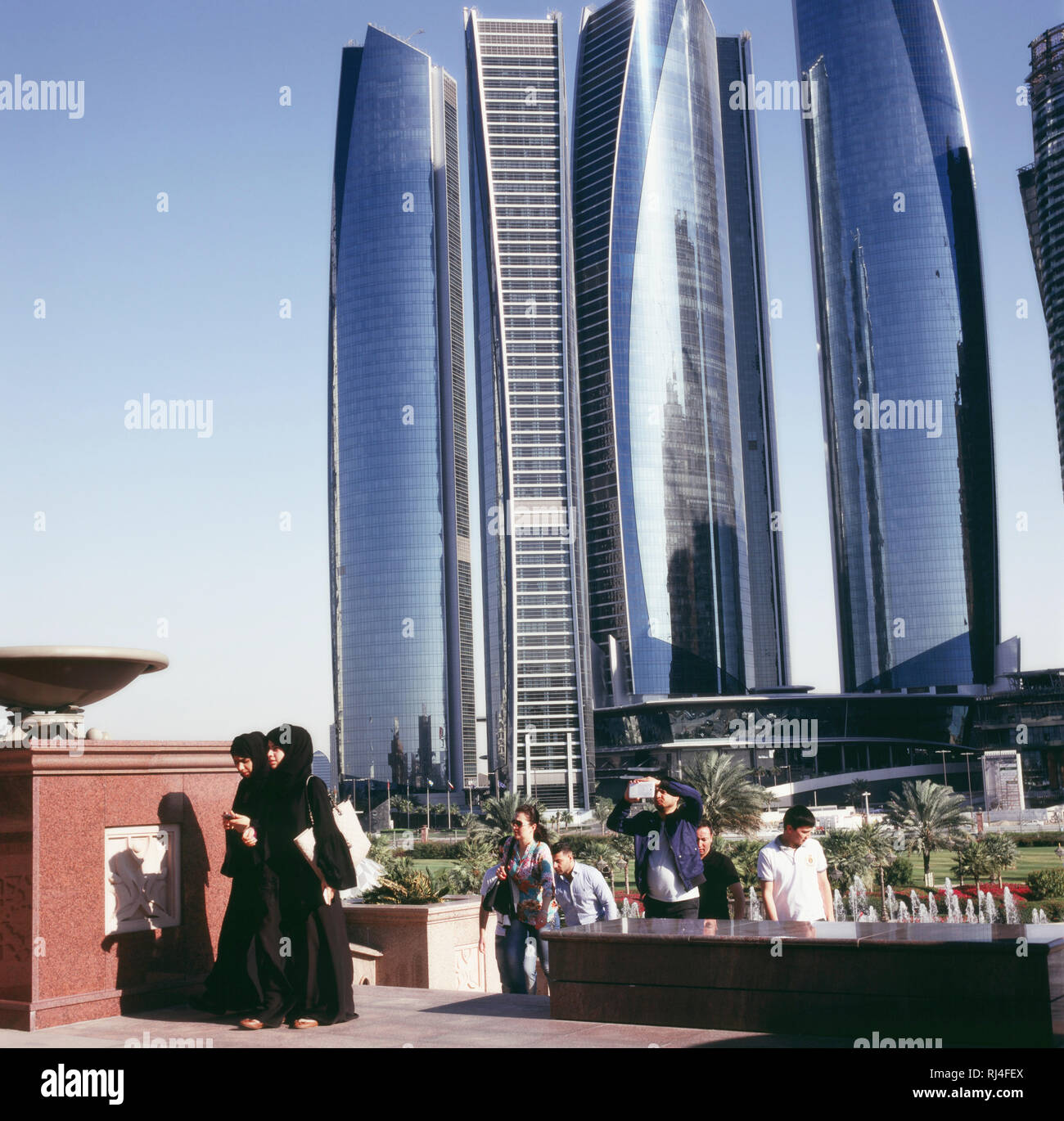 Abu Dhabi, Etihad Towers Foto Stock