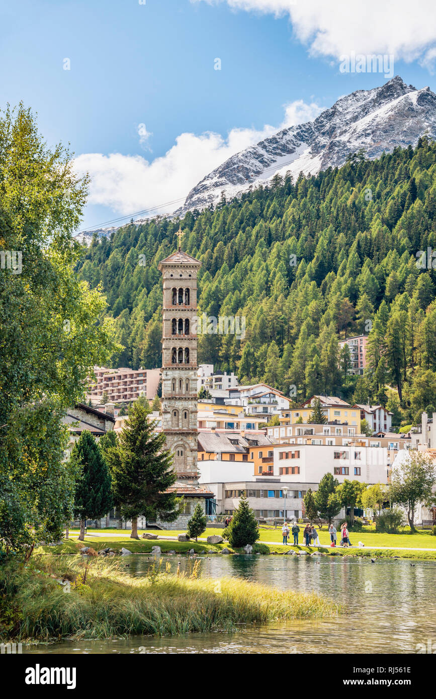 Chiesa Di San Karl, St.Moritz Bad In Estate; Grigioni; Svizzera Foto Stock