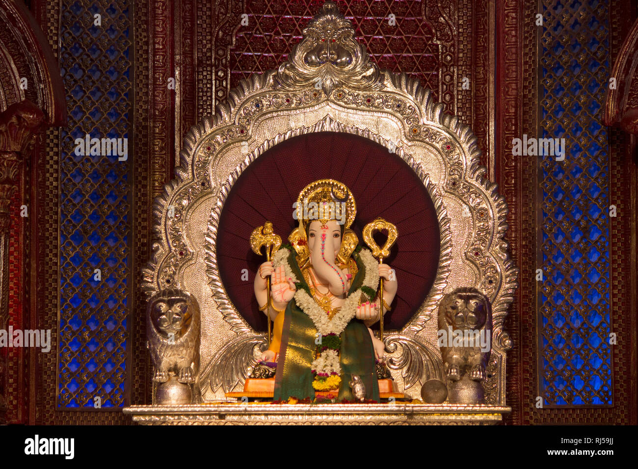 Shree Kasba Ganpati, Pune Kasba peth, Maharashtra, India. 1st Manache Ganapati o Ganeshas idoli preminenti di Pune Foto Stock