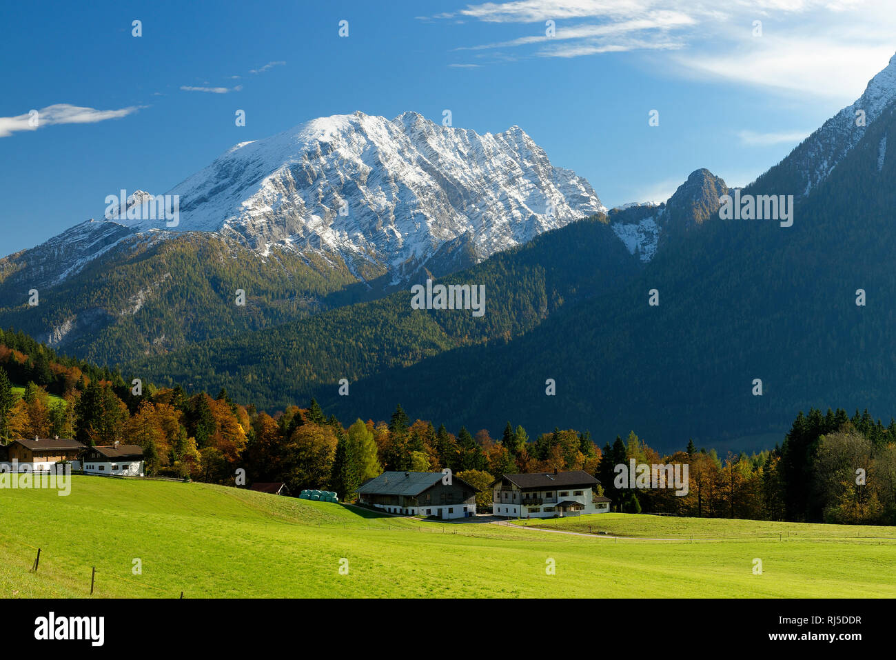 Blick von der B 305 bei Ramsau im Berchtesgadener Land auf den Watzmann ( 2713 m) , Alta Baviera, Baviera, Deutschland Foto Stock