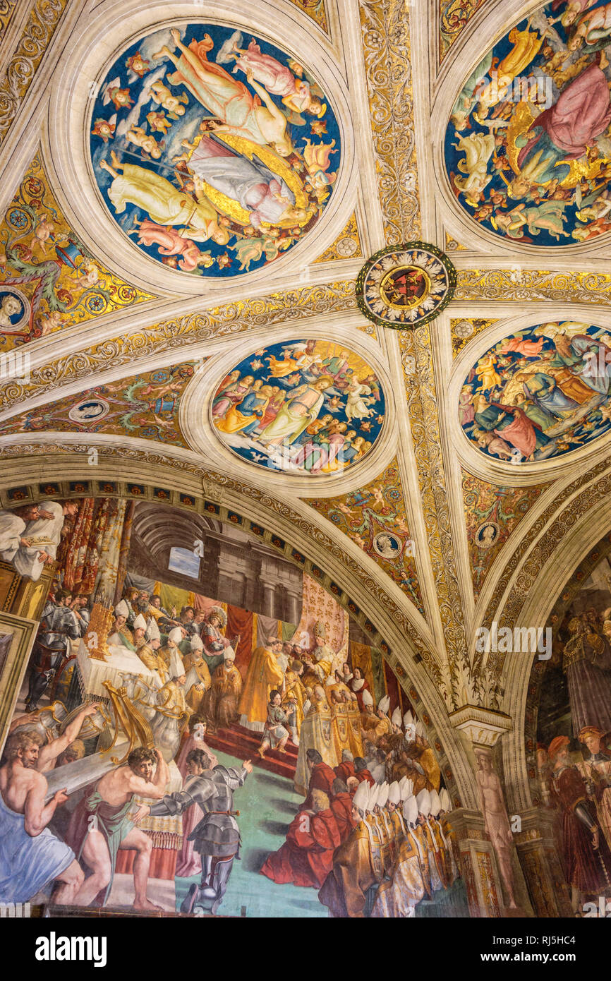 Europa, Italien, Lazio, Rom Vatikan, Stanza dell'Incendio di Borgo: Krönung Karls des Großen durch Leone III, Foto Stock